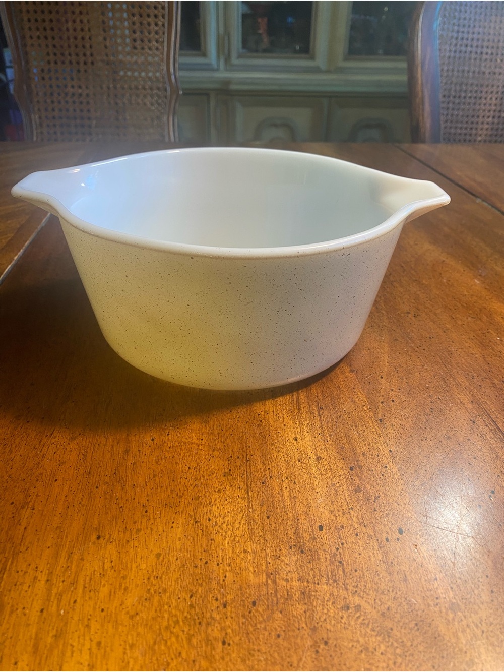 Pyrex 474- B 1.5Qt Speckled Cream baking Pan with Dual Pour Spouts